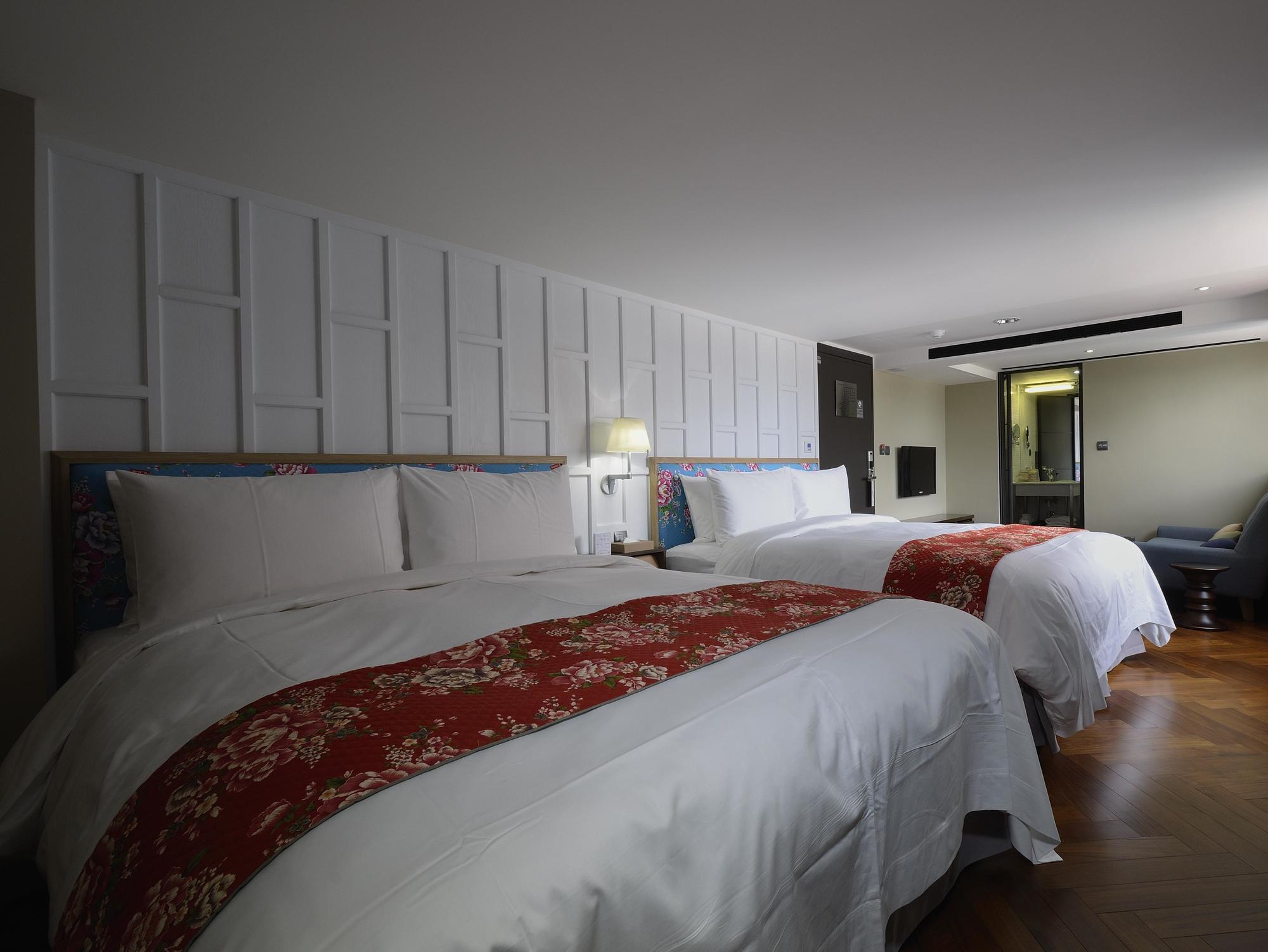 Reddot Hotel Taichung Luaran gambar