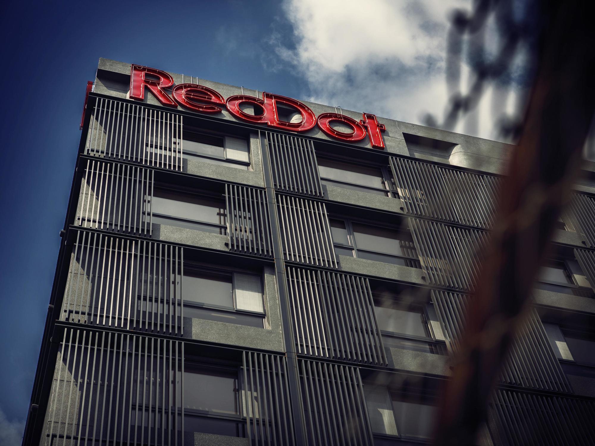 Reddot Hotel Taichung Luaran gambar