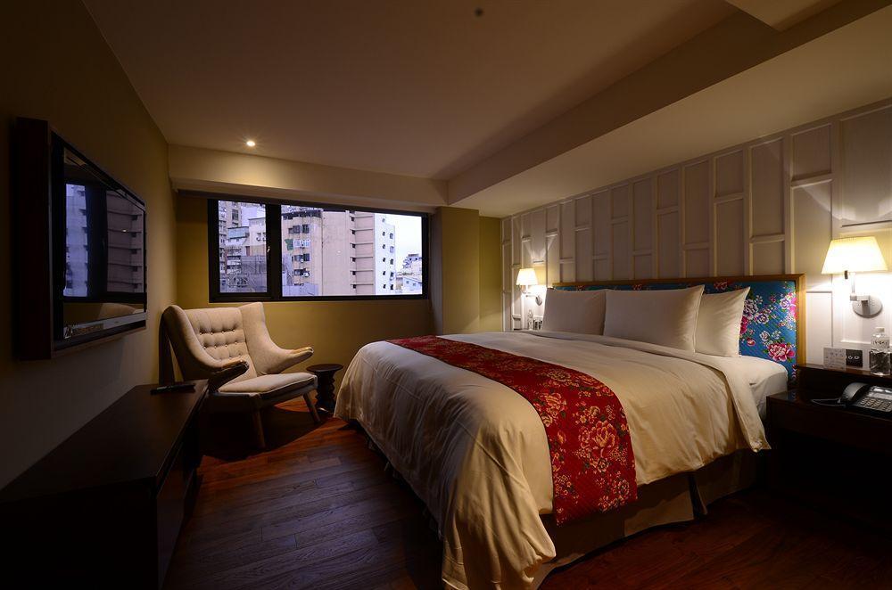 Reddot Hotel Taichung Luaran gambar