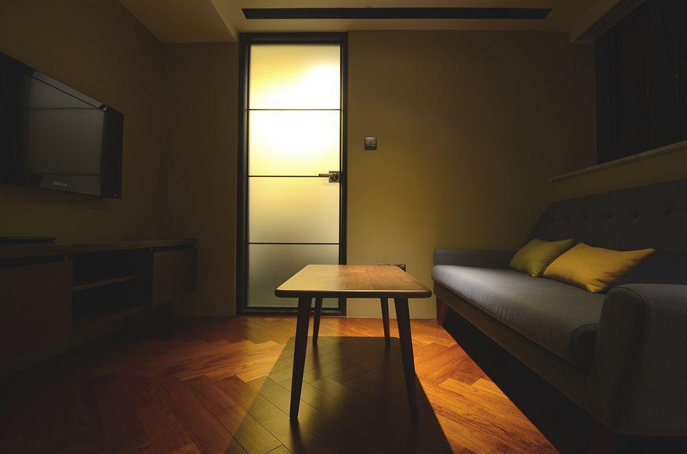 Reddot Hotel Taichung Luaran gambar