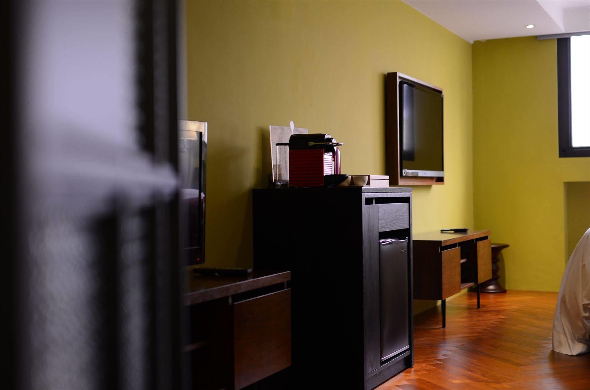 Reddot Hotel Taichung Luaran gambar